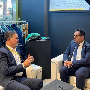 حضور آقای کاظم نعیمی مطلق در غرفه شرکت سلامت پیشرو ایمن سپاهان حضور آقای کاظم نعیمی مطلق در غرفه شرکت سلامت پیشرو ایمن سپاهان